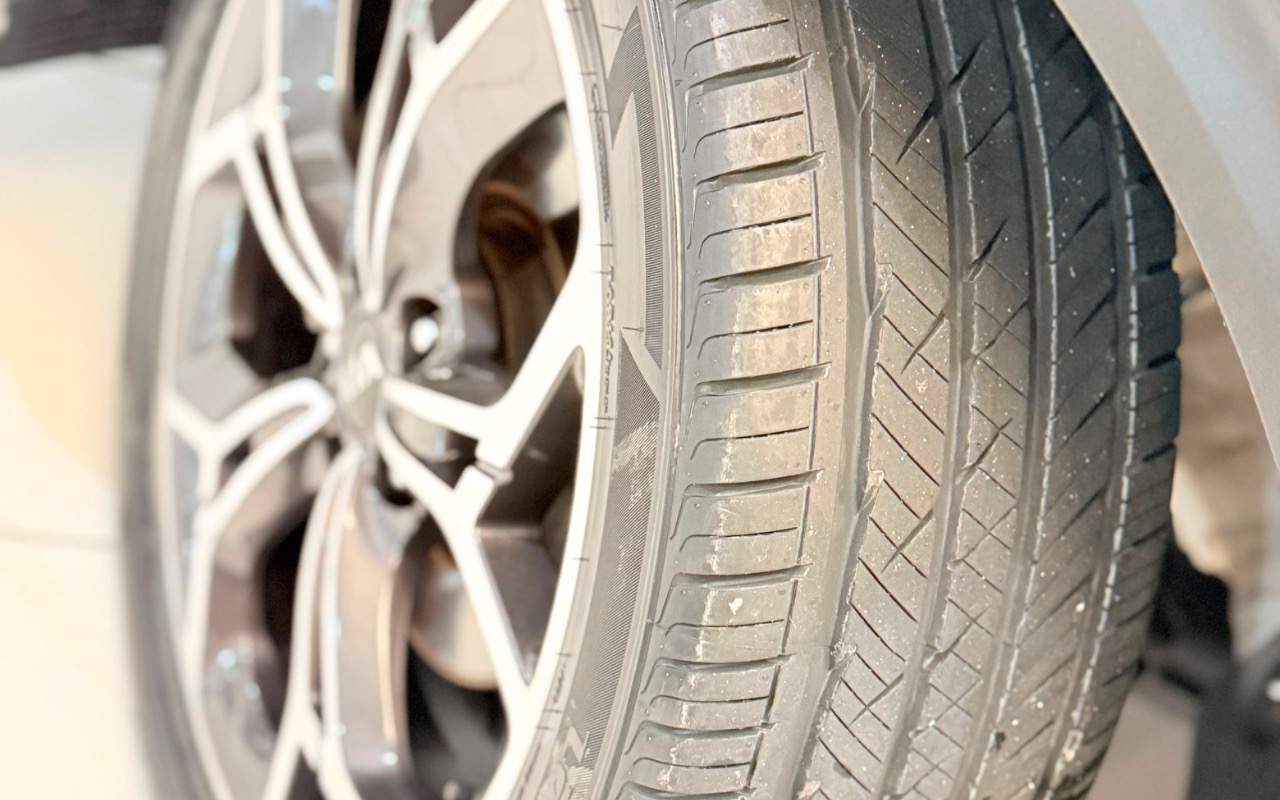 imagem-https://www.socarrao.com.br/sc-vehicle-images-prod/3708077/1788874943166-ZjE5YmIxMTgtMGQxNS00YTg5LTlmZmQtZjIxNWZmOTliYTMxLmpwZWc.jpeg