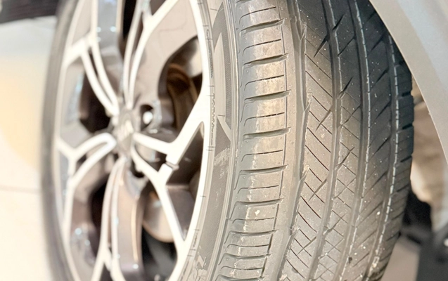imagem-https://www.socarrao.com.br/sc-vehicle-images-prod/3708077/1788874943166-ZjE5YmIxMTgtMGQxNS00YTg5LTlmZmQtZjIxNWZmOTliYTMxLmpwZWc.jpeg