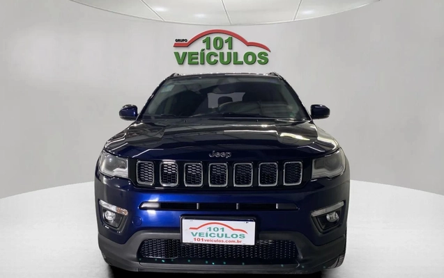 imagem-https://www.socarrao.com.br/sc-vehicle-images-prod/3708137/1788875110786-003_bf545b3ee796cd5455e7868554eeb507.jpg