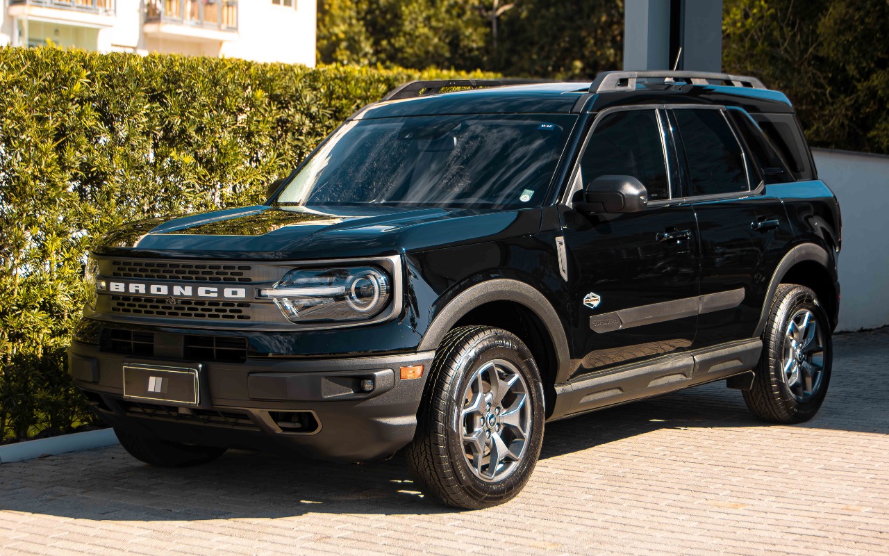 Ford Bronco 2021 Preto — foto 1 de 3