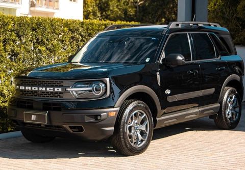 Ford Bronco 2021 Preto — foto 1 de 3