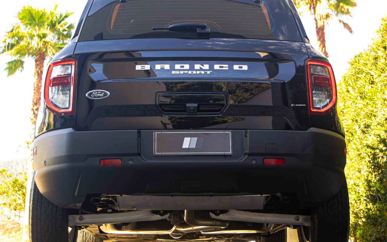 imagem-https://www.socarrao.com.br/sc-vehicle-images-prod/3708141/1788875176160-YnJvbmNvLTIuanBn.jpg