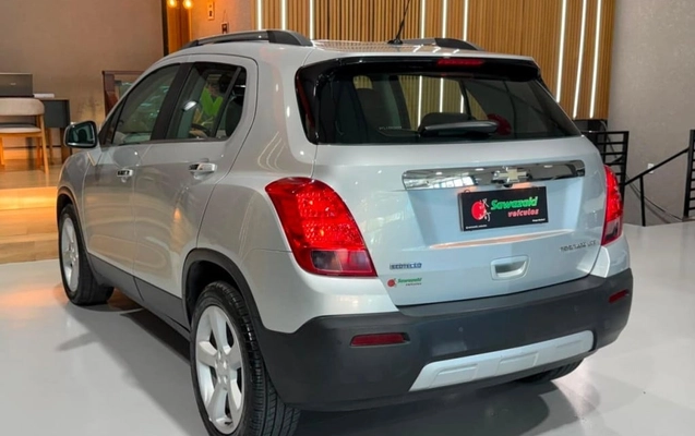imagem-https://www.socarrao.com.br/sc-vehicle-images-prod/3708150/1788875300979-vehicle_image_1788875273_6eba22829be2b233fa26e6558f5604d9.jpeg
