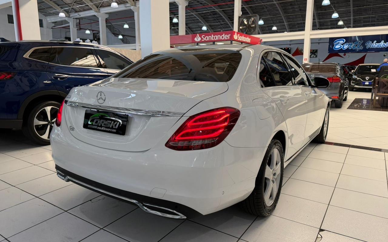 imagem-https://www.socarrao.com.br/sc-vehicle-images-prod/3708289/1788875533037-YzMzODBjZjEtYjMyMS00YTcxLWEzNTgtMjk5OWUxNGE3ZWU0LmpwZWc.jpeg