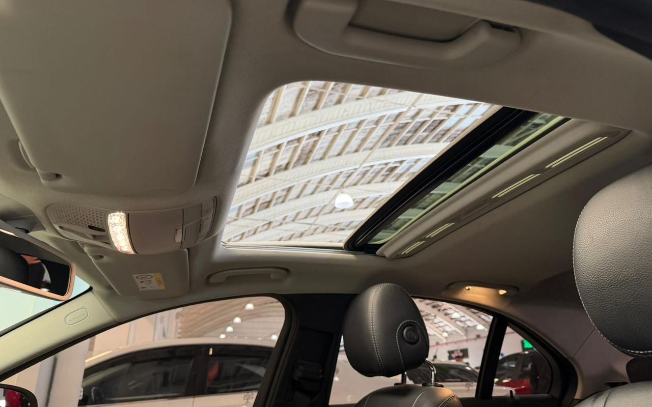 imagem-https://www.socarrao.com.br/sc-vehicle-images-prod/3708289/1788875533367-ZDNhNjBhNWEtMTU4NC00Y2E4LTlkMGUtOTg0NTEyMjM1NWNhLmpwZWc.jpeg