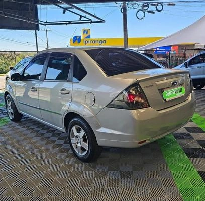 imagem-https://www.socarrao.com.br/sc-vehicle-images-prod/3708293/1789670300603-8449469_6_B_f27b16cd14.jpeg