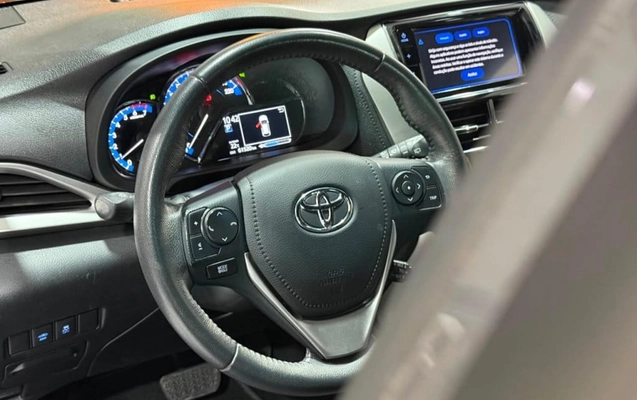 imagem-https://www.socarrao.com.br/sc-vehicle-images-prod/3708425/1788875780689-vehicle_image_1788875753_766bd7b7ede67191af3add34c8dfba23.jpeg