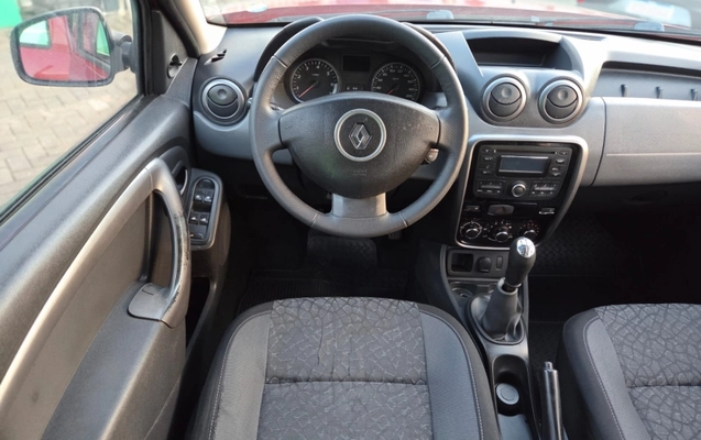 imagem-https://www.socarrao.com.br/sc-vehicle-images-prod/3708440/1788875818348-kMQwdIhXg2tMpzpck2TL2g1Nec6p0PXy.jpg