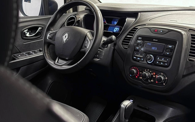 imagem-https://www.socarrao.com.br/sc-vehicle-images-prod/3708471/1788875970310-71a3732ef7ea4b6fa3268287e3384d1c_1788526612412.jpg