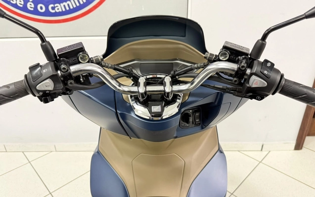 imagem-https://www.socarrao.com.br/sc-vehicle-images-prod/3708490/1788883347189-V2hhdHNBcHAgSW1hZ2UgMjAyNi0wOS0wOCBhdCAxMS4zMC41MyAoMSkuanBlZw.jpeg