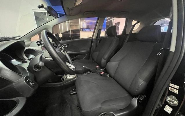 imagem-https://www.socarrao.com.br/sc-vehicle-images-prod/3708707/1789571572126-8455911_7_B_d394853df5.jpeg