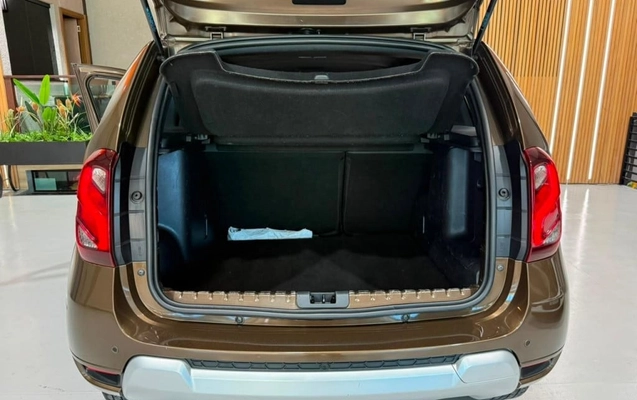 imagem-https://www.socarrao.com.br/sc-vehicle-images-prod/3708874/1788877435528-vehicle_image_1788877420_18cda518f981a8bc801d6ccbc275c03d.jpeg
