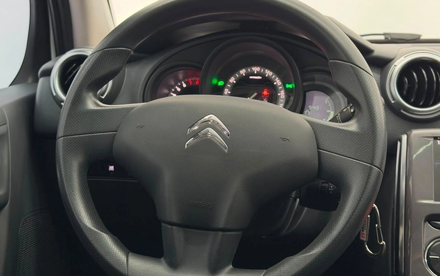imagem-https://www.socarrao.com.br/sc-vehicle-images-prod/3708893/1788877456945-8ca9176411574e6a956b53dbb2d08bdd_1788877384381.jpg