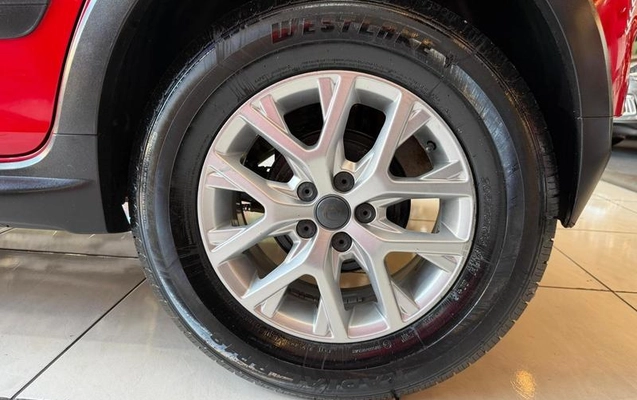 imagem-https://www.socarrao.com.br/sc-vehicle-images-prod/3708986/1790093367268-8434046_8_B_200ef2057b.jpeg