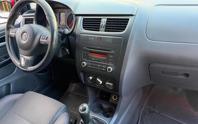 imagem-https://www.socarrao.com.br/sc-vehicle-images-prod/3708986/1790093367282-8434046_15_B_34ccaf4f34.jpeg