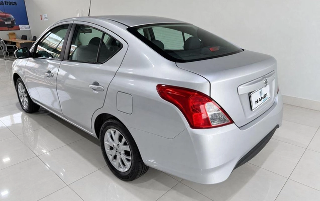 imagem-https://www.socarrao.com.br/sc-vehicle-images-prod/3709101/1788877984345-1236450.jpg
