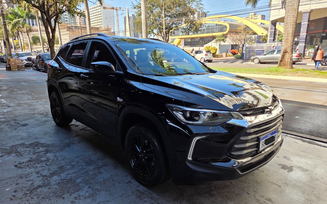 Chevrolet Tracker 2021 Preto — foto 1 de 3