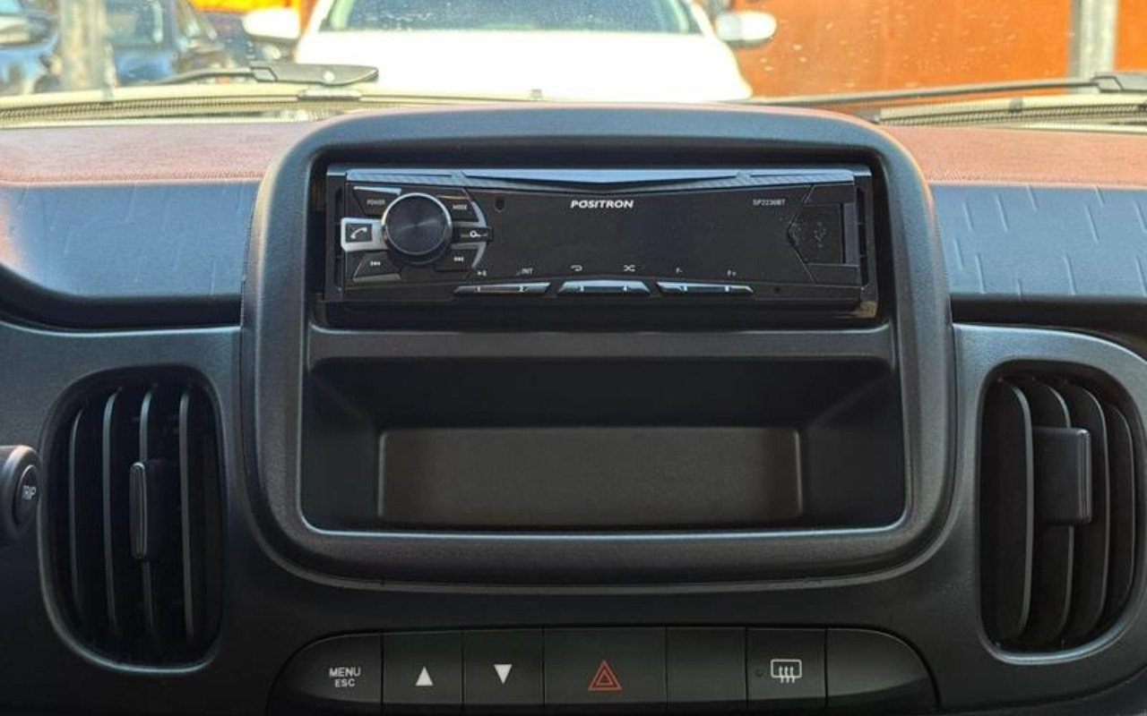 imagem-https://www.socarrao.com.br/sc-vehicle-images-prod/3709229/1788878577880-ODA1MzgxN18wX0JfNTFjMjc1NjQ0Zi5qcGVn.jpeg