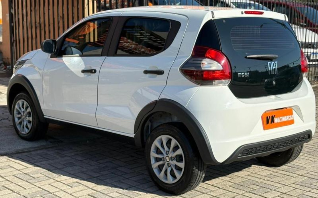 imagem-https://www.socarrao.com.br/sc-vehicle-images-prod/3709229/1788878578181-ODA1MzgxN18wX0JfNjJmNjkzZmZkOS5qcGVn.jpeg