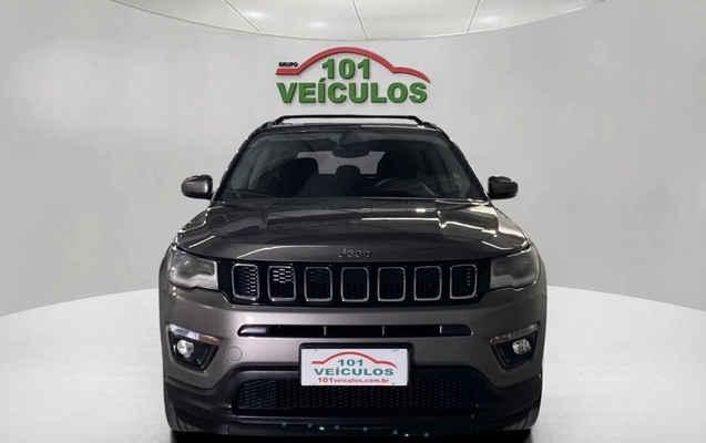 imagem-https://www.socarrao.com.br/sc-vehicle-images-prod/3709250/1788878627360-003_6a5fc009f32c829b291a26c5d1e5299c.jpg