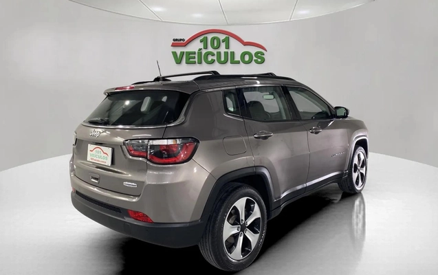 imagem-https://www.socarrao.com.br/sc-vehicle-images-prod/3709250/1788878627361-003_3655a484df7f7fec877b229733e7f1d0.jpg