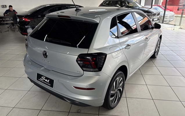 imagem-https://www.socarrao.com.br/sc-vehicle-images-prod/3709262/1788879153663-l26cQFMhT5vt70e9TqnOAtwqbLvijCHH.jpg