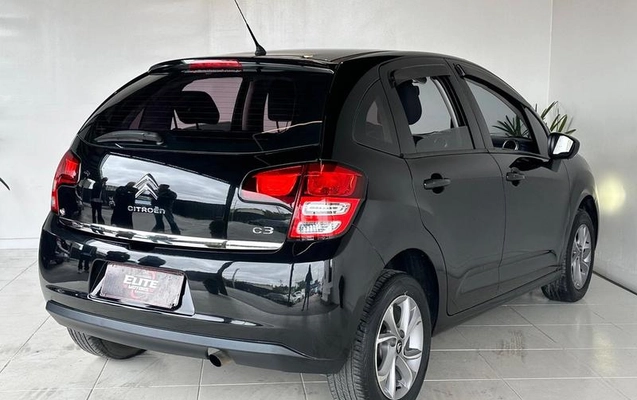 imagem-https://www.socarrao.com.br/sc-vehicle-images-prod/3709263/1788879072939-8416801_5_B_147bb9f21a.jpeg