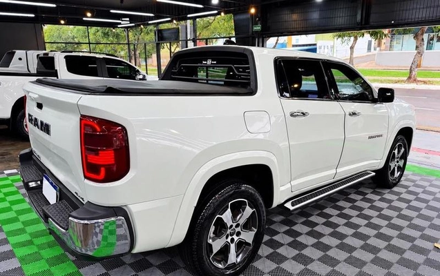 imagem-https://www.socarrao.com.br/sc-vehicle-images-prod/3709271/1788878952510-8455256_0_B_b4909c6352.jpeg