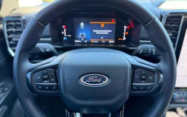 imagem-https://www.socarrao.com.br/sc-vehicle-images-prod/3709340/1790975530851-8129876_11_B_c1e8eb4773.jpeg