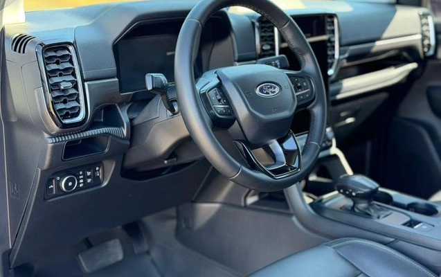 imagem-https://www.socarrao.com.br/sc-vehicle-images-prod/3709340/1790975530853-8129876_14_B_b22739ee27.jpeg