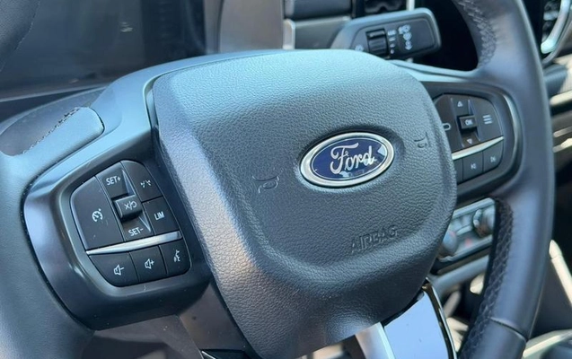 imagem-https://www.socarrao.com.br/sc-vehicle-images-prod/3709340/1790975530856-8129876_27_B_e40f1f813f.jpeg