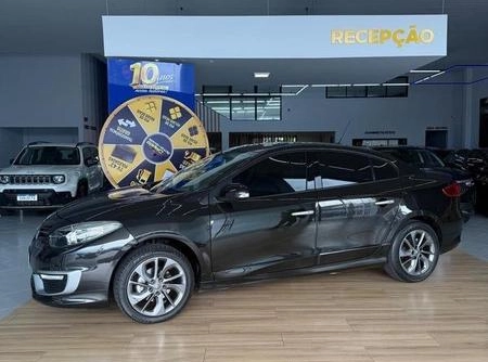 Renault Fluence 2016 Preto — foto 1 de 3