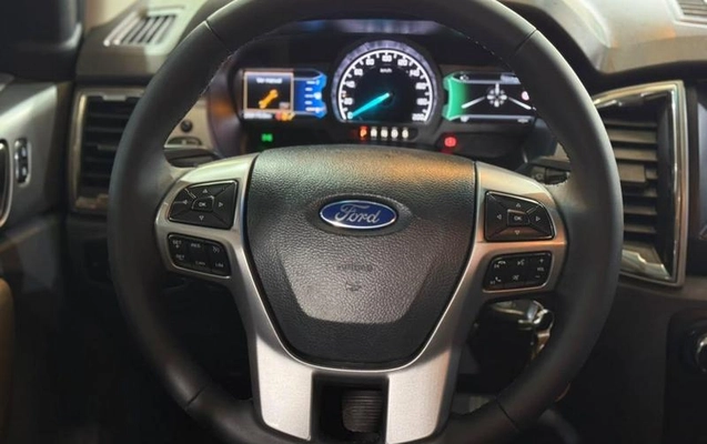 imagem-https://www.socarrao.com.br/sc-vehicle-images-prod/3709580/1788879793597-8456215_3_B_ee22e90abe.jpeg