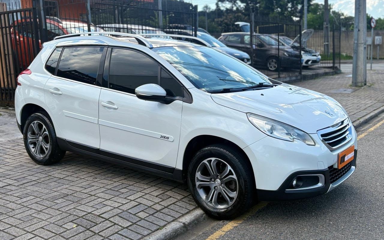 imagem-https://www.socarrao.com.br/sc-vehicle-images-prod/3709591/1788879943573-V2hhdHNBcHAgSW1hZ2UgMjAyNi0wOS0wOCBhdCAxMS40Ny40My5qcGVn.jpeg