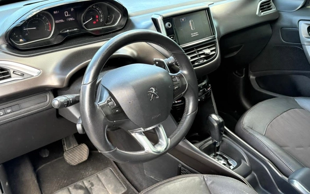 imagem-https://www.socarrao.com.br/sc-vehicle-images-prod/3709591/1788879943714-V2hhdHNBcHAgSW1hZ2UgMjAyNi0wOS0wOCBhdCAxMS40Ny40MiAoNCkuanBlZw.jpeg