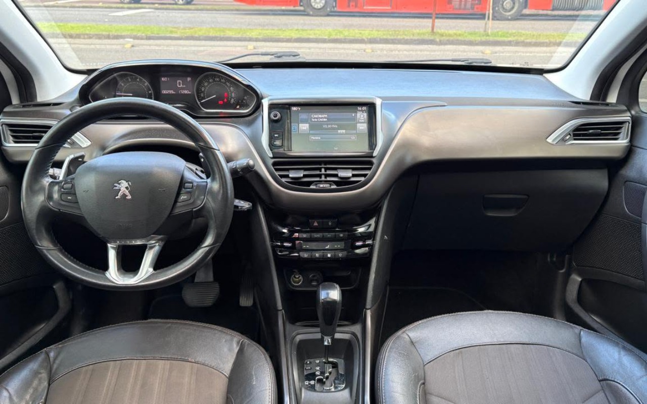 imagem-https://www.socarrao.com.br/sc-vehicle-images-prod/3709591/1788879943903-V2hhdHNBcHAgSW1hZ2UgMjAyNi0wOS0wOCBhdCAxMS40Ny40MiAoMikuanBlZw.jpeg