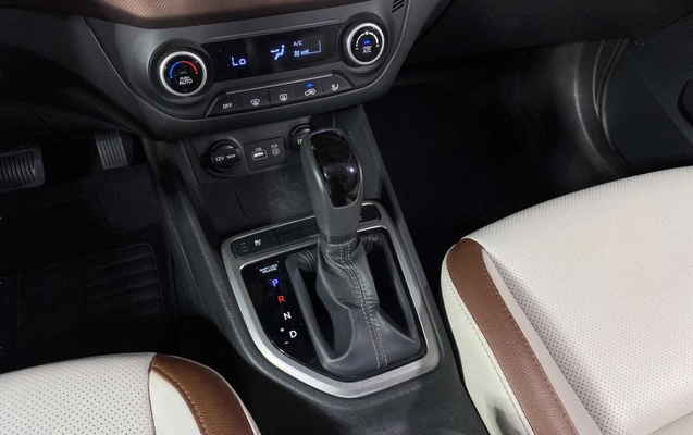 imagem-https://www.socarrao.com.br/sc-vehicle-images-prod/3709905/1788880951254-003_bce50bd6a3ab8a03007f265fc1e794ec.jpg