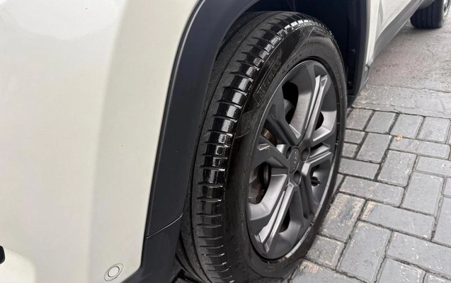 imagem-https://www.socarrao.com.br/sc-vehicle-images-prod/3709915/1789069581466-8092544_5_B_6086a2d852.jpeg