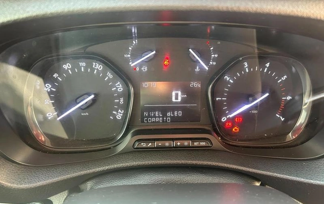 imagem-https://www.socarrao.com.br/sc-vehicle-images-prod/3709928/1788880996502-8319532_3_B_b59cd8cab0.jpeg