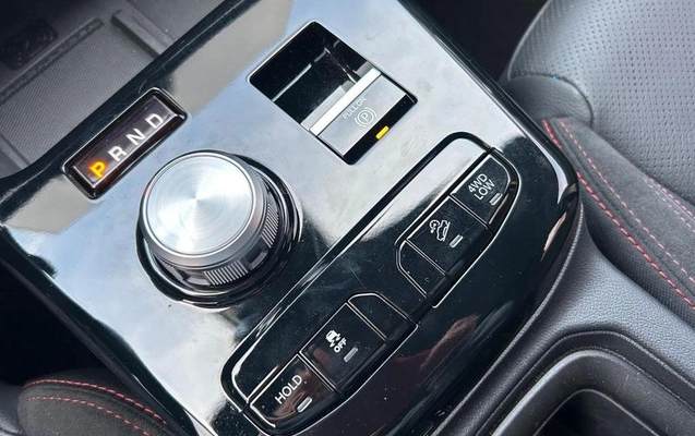 imagem-https://www.socarrao.com.br/sc-vehicle-images-prod/3709936/1788881003606-8168376_2_B_44d40e23e6.jpeg