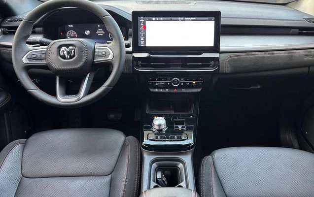 imagem-https://www.socarrao.com.br/sc-vehicle-images-prod/3709936/1788881003607-8168376_1_B_d5c048f4f0.jpeg