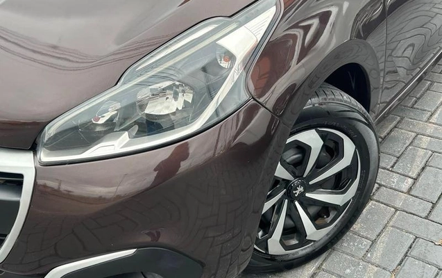 imagem-https://www.socarrao.com.br/sc-vehicle-images-prod/3709938/1789394098734-8312106_0_B_0d3e636e54.jpeg