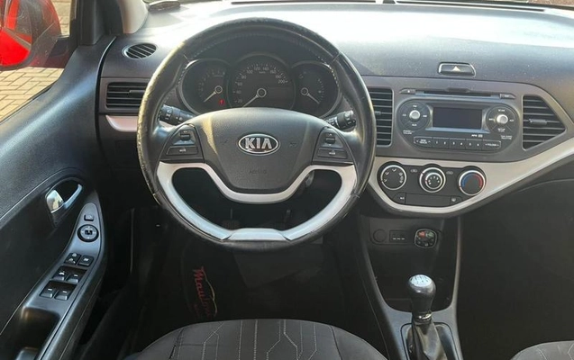 imagem-https://www.socarrao.com.br/sc-vehicle-images-prod/3709942/1789394104493-8007181_10_B_6db8eb0a8e.jpeg