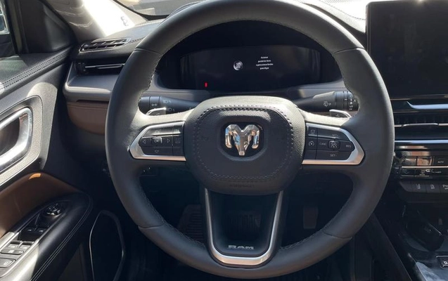 imagem-https://www.socarrao.com.br/sc-vehicle-images-prod/3709944/1788881010796-8197573_6_B_5dcc184a46.jpeg