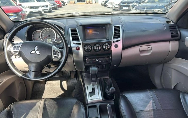 imagem-https://www.socarrao.com.br/sc-vehicle-images-prod/3709957/1789069598423-8245403_0_B_1075972910.jpeg