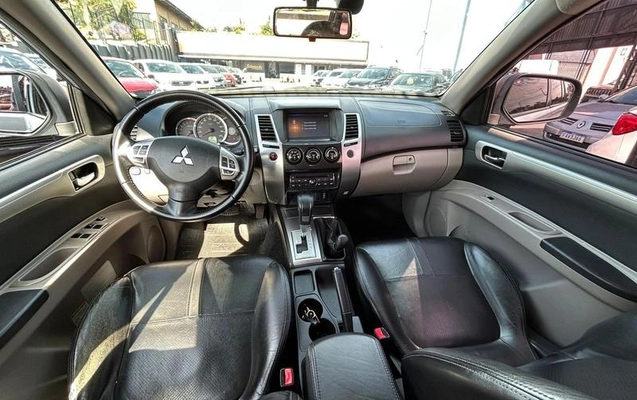 imagem-https://www.socarrao.com.br/sc-vehicle-images-prod/3709957/1789069598425-8245403_0_B_4e1fd2da9d.jpeg