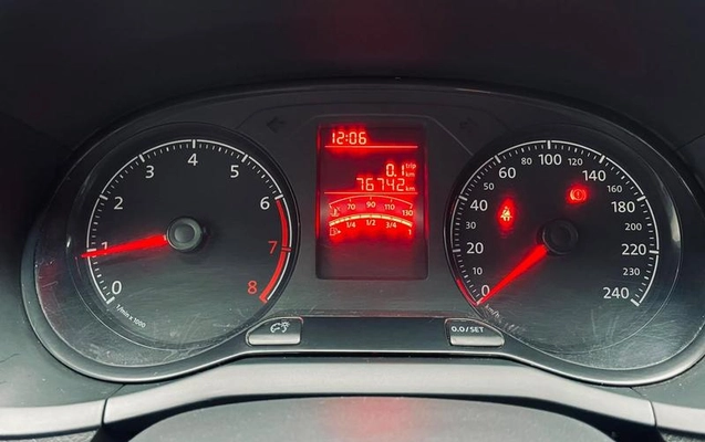 imagem-https://www.socarrao.com.br/sc-vehicle-images-prod/3709959/1788881025028-8376085_7_B_29c1b35093.jpeg