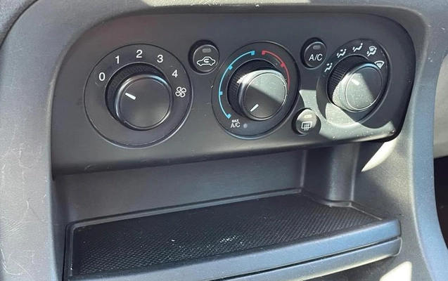 imagem-https://www.socarrao.com.br/sc-vehicle-images-prod/3709967/1788881032099-8442656_9_B_857a15d42c.jpeg