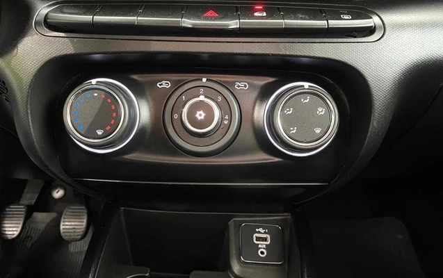 imagem-https://www.socarrao.com.br/sc-vehicle-images-prod/3710012/1789477581879-7585661_5_B_5b9787af3b.jpeg