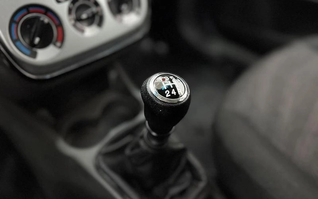 imagem-https://www.socarrao.com.br/sc-vehicle-images-prod/3710359/1789492951833-8456312_6_B_604f5b70d1.jpeg